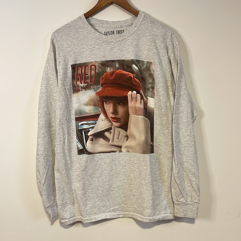Taylor Swift Red Shirt Large Taylor’s Version Tee Pop Merch Tour TS